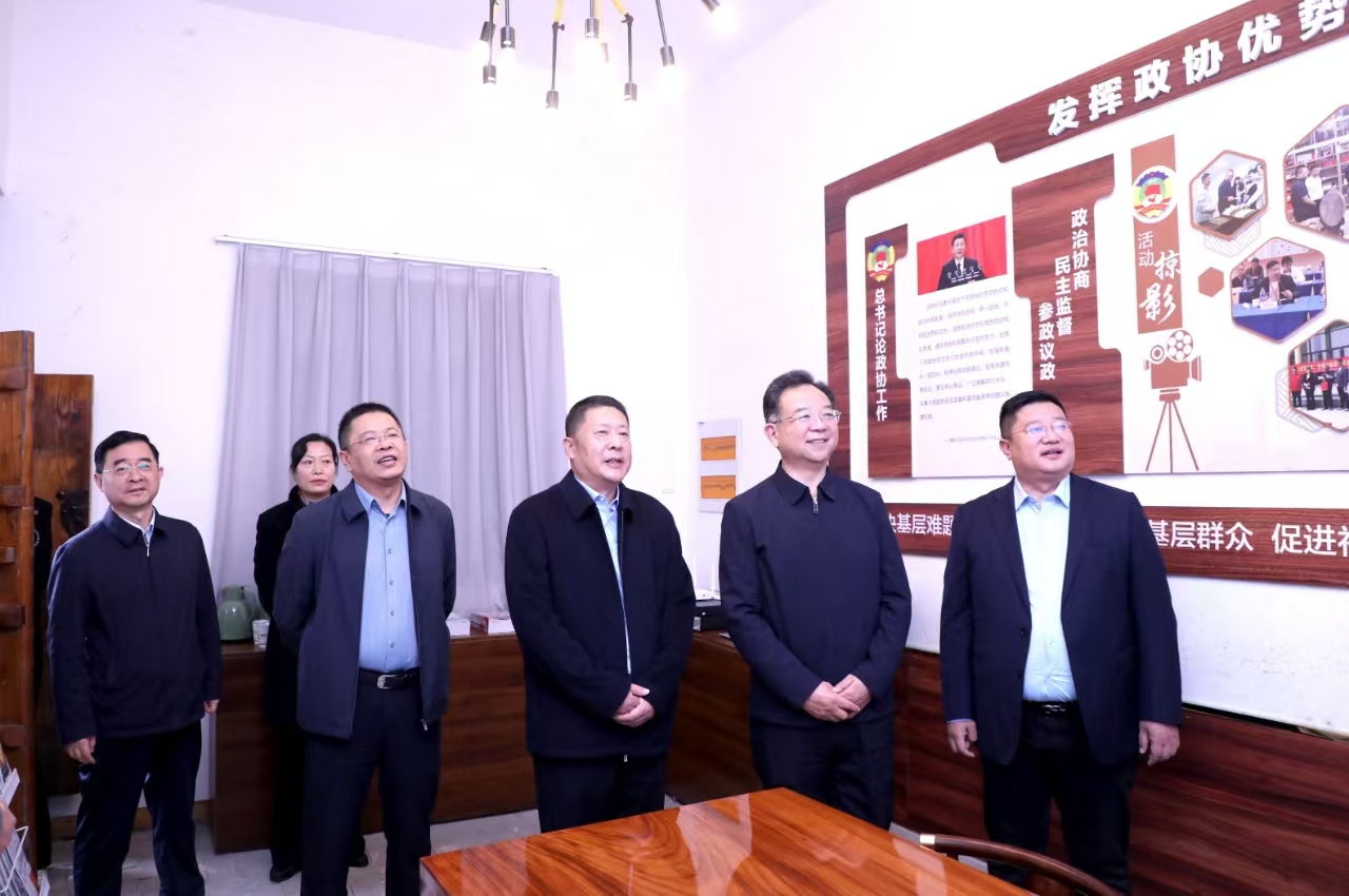 1731596756990.jpg 11141.jpg