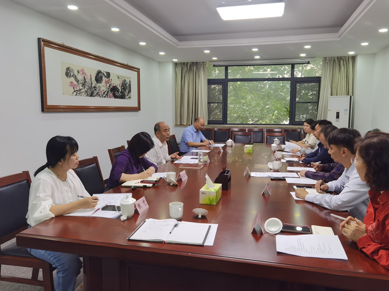            市政协副主席赵学庆督办重点提案        